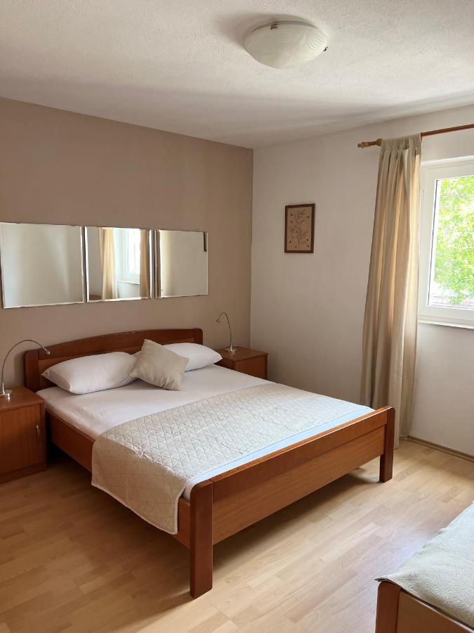 Apartment Araucaria Crikvenica Exterior photo